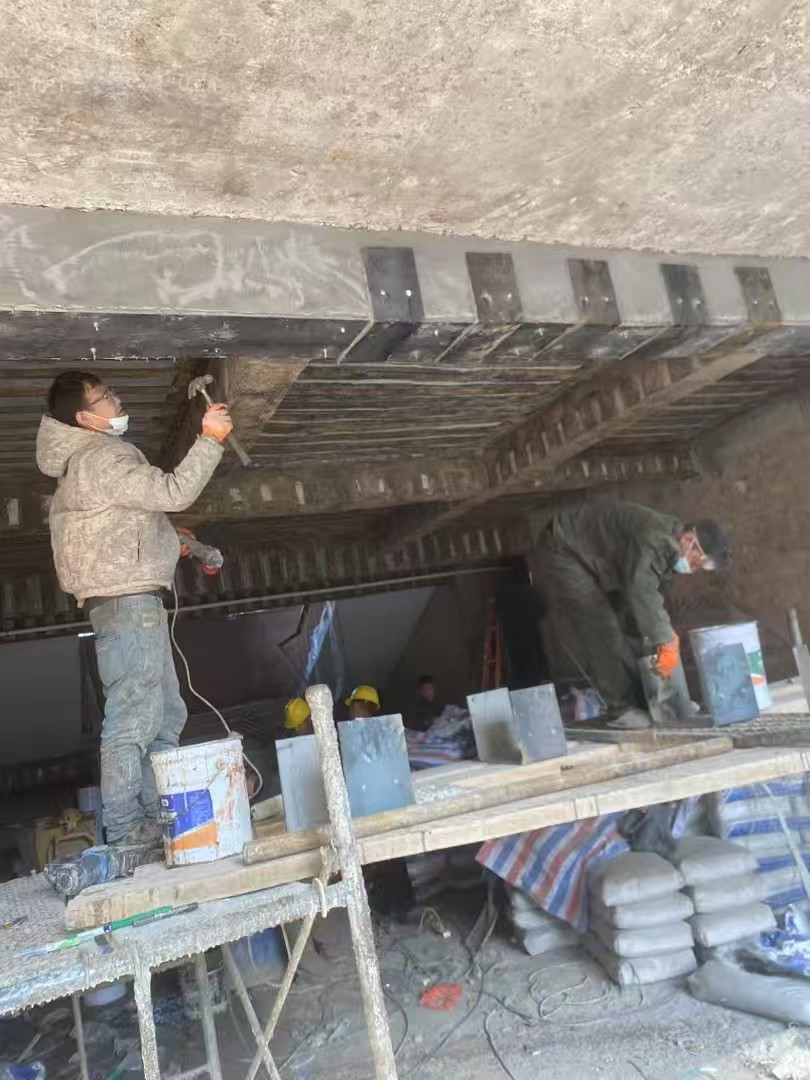 齐齐哈尔厂房结构加固施工方案