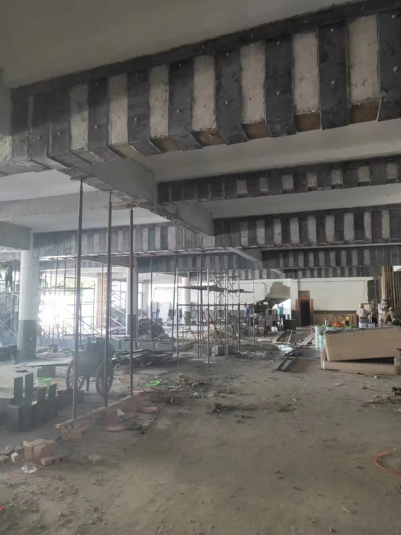 齐齐哈尔房屋局部加固和整体加固的区别